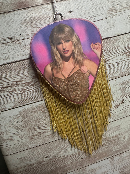 TAYLOR SWIFT - DIVA